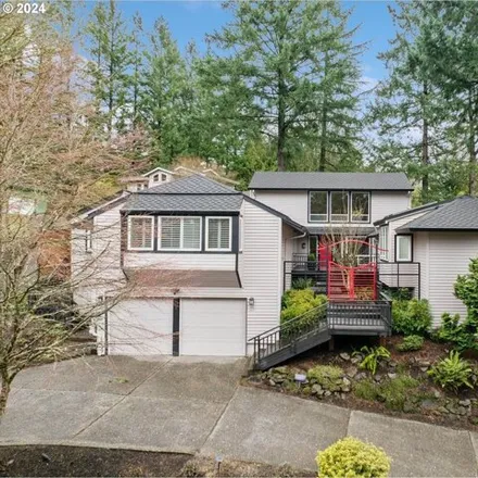 Buy this 3 bed house on 25 Da Vinci in Lake Oswego, OR 97035