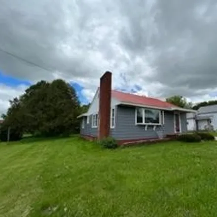 Buy this 3 bed house on 230 East Main Street in Chateaugay, Franklin County