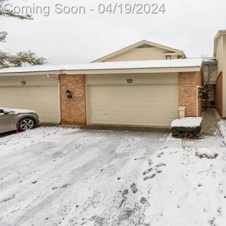 Image 1 - 7326 Creekview, West Bloomfield Charter Township, MI 48322, USA - Condo for sale