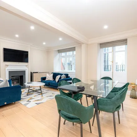 Rent this 1 bed apartment on 16 Wood's Mews in London, W1K 7DR