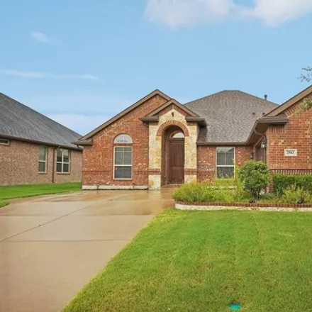 Rent this 3 bed house on 2943 Mere Ln in Grand Prairie, Texas