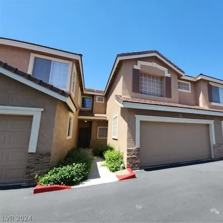 Rent this 3 bed townhouse on 9901 Trailwood Dr Apt 1039 in Las Vegas, Nevada