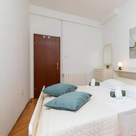 Image 6 - Općina Selca, Split-Dalmatia County, Croatia - Apartment for rent