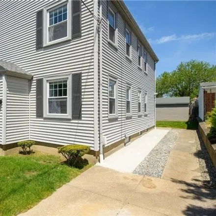 Buy this 4 bed house on 191 Beaufort Street in Providence, RI 02908