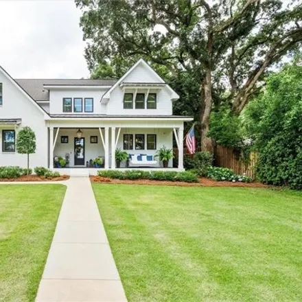 Buy this 6 bed house on 102 White Avenue in Fairhope, AL 36532