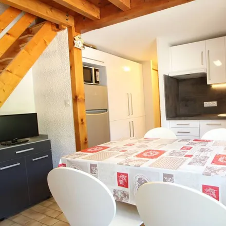 Image 9 - 74300 Les Carroz, France - Apartment for rent