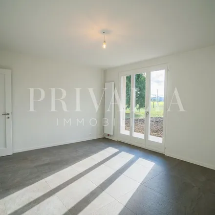 Image 4 - Chemin de la Brenaz 2, 1241 Puplinge, Switzerland - Apartment for rent