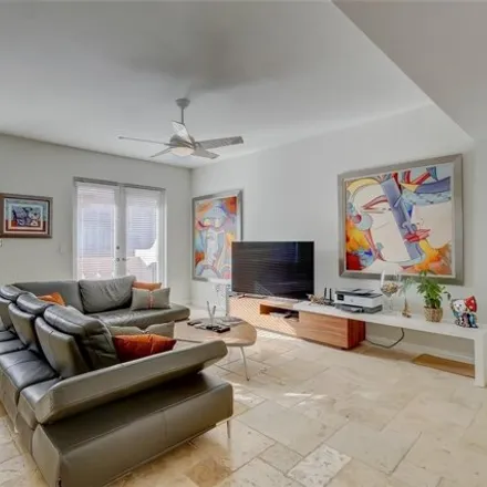 Image 5 - 2093 Oceanwalk Terrace, Lauderdale-by-the-Sea, Broward County, FL 33062, USA - Townhouse for sale