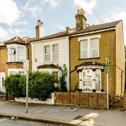 Buy this 3 bed house on 60 Epsom Road in London, CR0 4NA