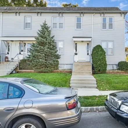 Image 1 - 604 Spruce Avenue, Garwood, Union County, NJ 07027, USA - Apartment for rent
