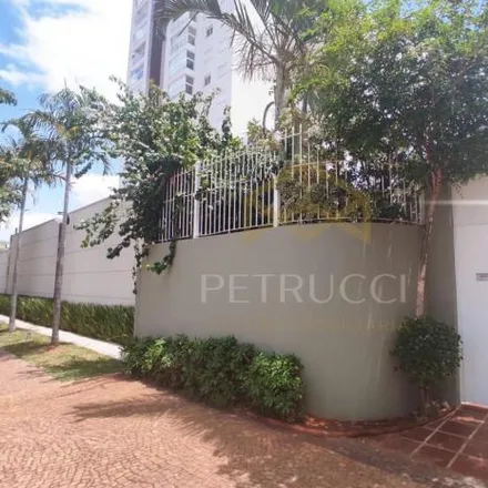 Buy this 4 bed house on Clínica de Cardiologia e Reabilitação in Rua Doutor Pelagio Lobo 132, Guanabara
