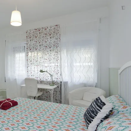 Rent this 3 bed room on Ambasciata di San Marino presso la Santa Sede in Via Fogliano, 6