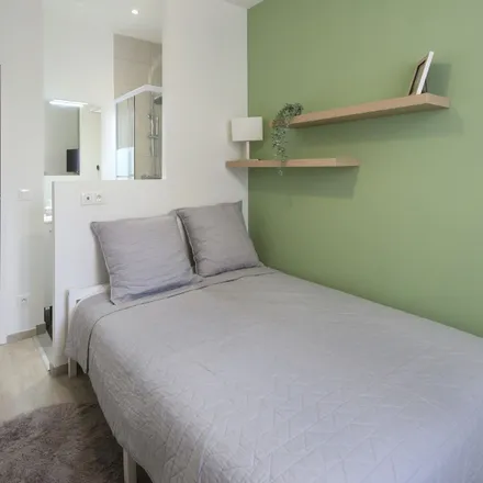 Rent this 1 bed apartment on 20 Rue François Gillet in 69100 Villeurbanne, France