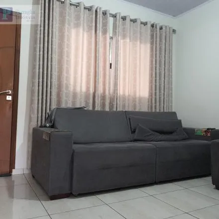 Buy this 3 bed house on Rua João Simão 70 in Taboão, Guarulhos - SP