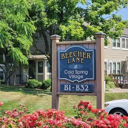 Buy this 3 bed house on 7 Beecher Ln Unit 7 in Rocky Hill, Connecticut