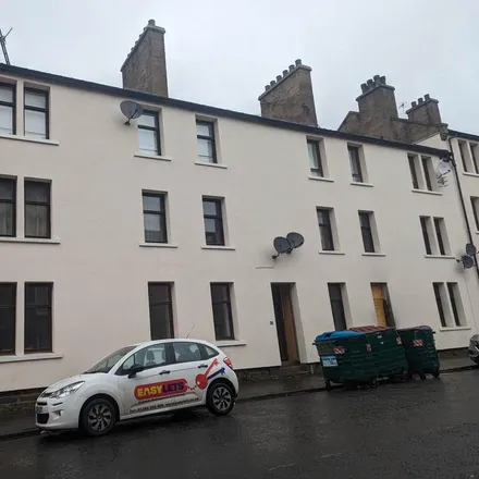 Rent this 3 bed apartment on 28 Cleghorn Street in Dundee, DD2 2NN