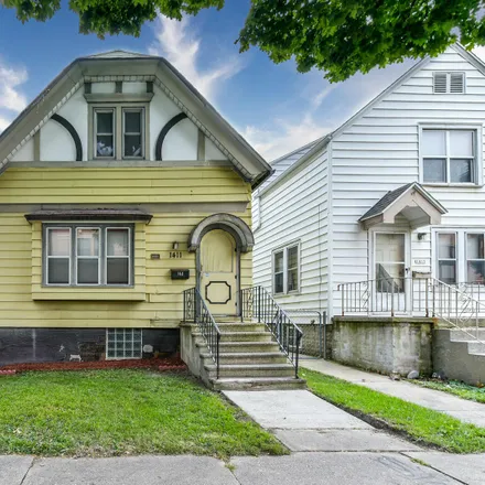 Buy this 5 bed house on Notre Dame Girls Middle School - Blessed Theresa Campus in 1420 West Scott Street, Milwaukee