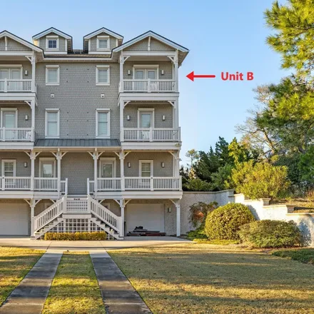 Buy this 4 bed loft on 8416 Sound Drive in Emerald Isle, NC 28594
