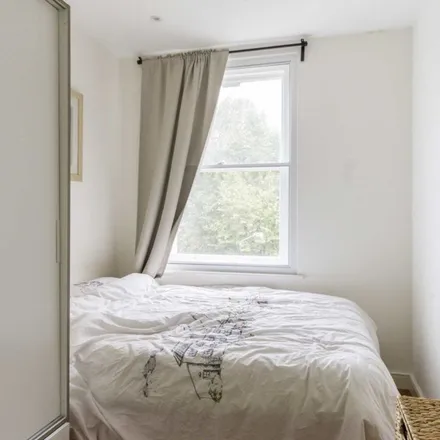 Image 2 - 132 Earl's Court Road, London, W8 6QH, United Kingdom - Apartment for rent
