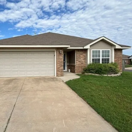 Buy this 3 bed house on 3180 Southeast 95th Street in Oklahoma City, OK 73160