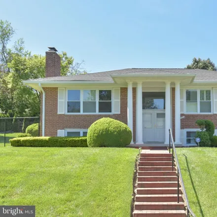 Rent this 4 bed house on 1500 Smith Street in Potomac Hills, McLean