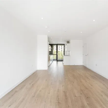 Image 3 - Hawthorn House, 9 Forrester Way, London, E15 1GJ, United Kingdom - Apartment for rent