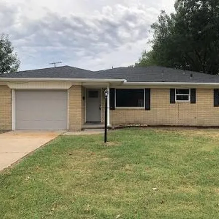 Buy this 3 bed house on 1348 North B Street in McAlester, OK 74501
