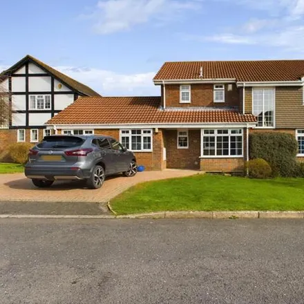 Buy this 5 bed house on Wealden Park in Willingdon, BN22 0JF