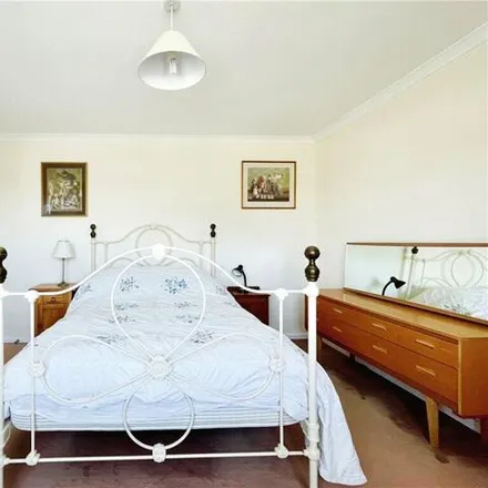 Image 8 - Magnolia Lodge Bed and Breakfast, 27 Beachfield Road, Bembridge, PO35 5TN, United Kingdom - House for sale