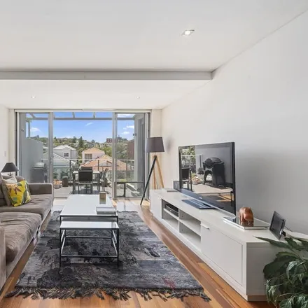 Rent this 3 bed house on Bondi Beach NSW 2026