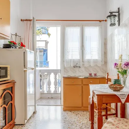 Image 2 - Tinos, Tinos Regional Unit, Greece - Apartment for rent