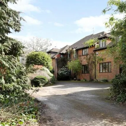 Buy this 5 bed house on Ellerton Road in Cottenham Park, London