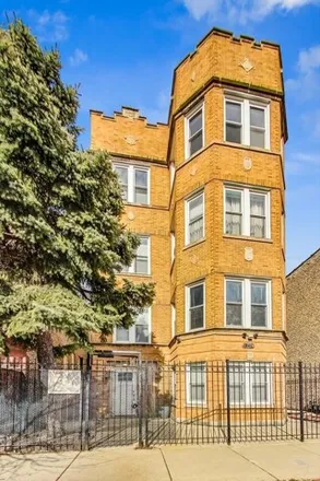 Rent this 4 bed apartment on 3336 West Evergreen Avenue in Chicago, IL 60651