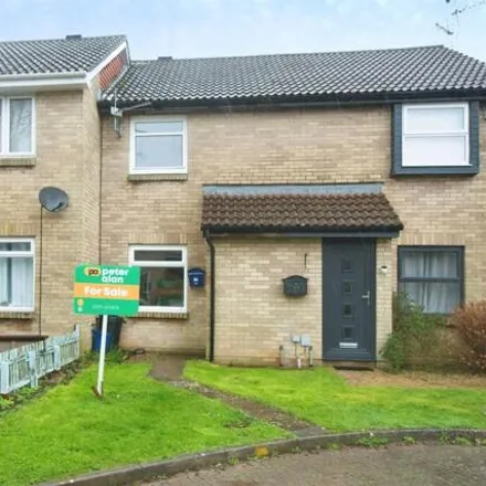 Buy this 2 bed townhouse on Birch Close in Magor, NP26 3LW
