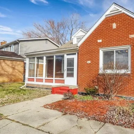 Rent this 3 bed house on 16222 Pennsylvania Street in Southfield, MI 48075
