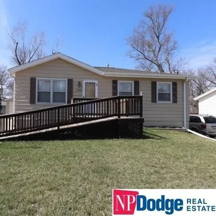 Buy this 2 bed house on 1482 Lincoln Road in Bellevue, NE 68005