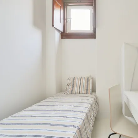 Rent this 9 bed room on Avenida Defensores de Chaves in 1000-139 Lisbon, Portugal