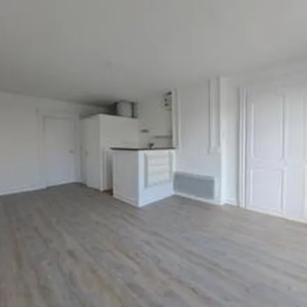 Rent this 1 bed apartment on 24 Rue Kervégan in 44000 Nantes, France