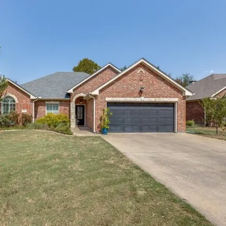 Buy this 3 bed house on 121 Lexington Drive in Terrell, TX 75160