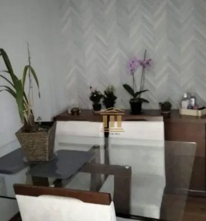 Buy this 2 bed apartment on Viaduto dos Expedicionários in Jardim Bela Vista, São José dos Campos - SP
