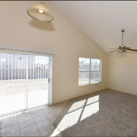 Image 7 - 8942 Ankerson Street, El Paso, TX 79904, USA - House for sale