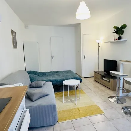 Image 7 - 77420 Champs-sur-Marne, France - Apartment for rent