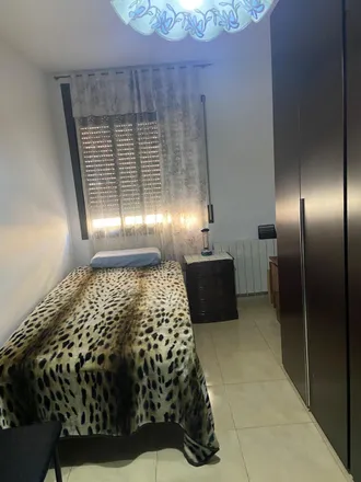 Rent this 2 bed room on Carrer de Costa Rica in 08221 Terrassa, Spain