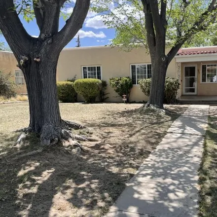 Buy this 2 bed house on 421 Richmond Drive Southeast in Albuquerque, NM 87131