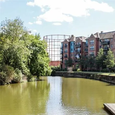 Buy this 2 bed apartment on River Centre in Medway Wharf Road, Tonbridge