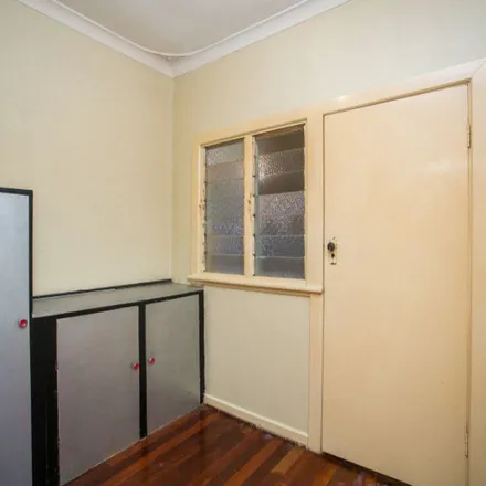 Image 2 - Archer Street before Star Street, Archer Street, Carlisle WA 6101, Australia - Apartment for rent