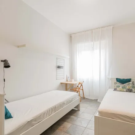 Image 7 - Panificio, V.le Serra Via Traiano, 20155 Milan MI, Italy - Apartment for rent