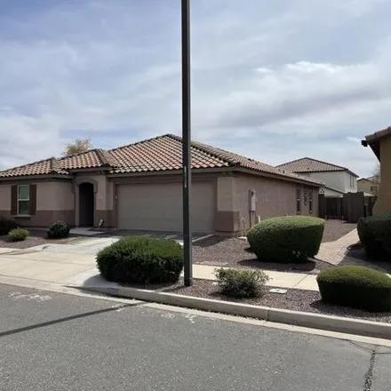 Image 4 - 15715 West Shaw Butte Drive, Surprise, AZ 85379, USA - House for rent