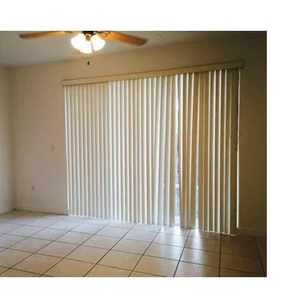 Image 6 - 5570 Northwest 107th Avenue, Doral, FL 33178, USA - Townhouse for rent