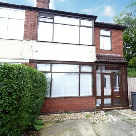 Rent this 3 bed duplex on Woodlands in Failsworth, M35 0PL